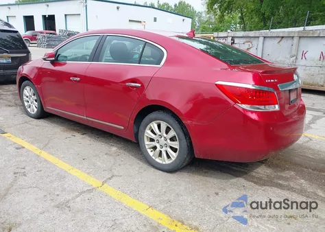 2013 Buick Lacrosse Leather Group z USA, uszkodzony, nr VIN 1G4GC5ER1DF211815